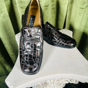 NWT Vintage Stuart Weitzman Square Toe Bit Croc-Embossed Leather Loafers